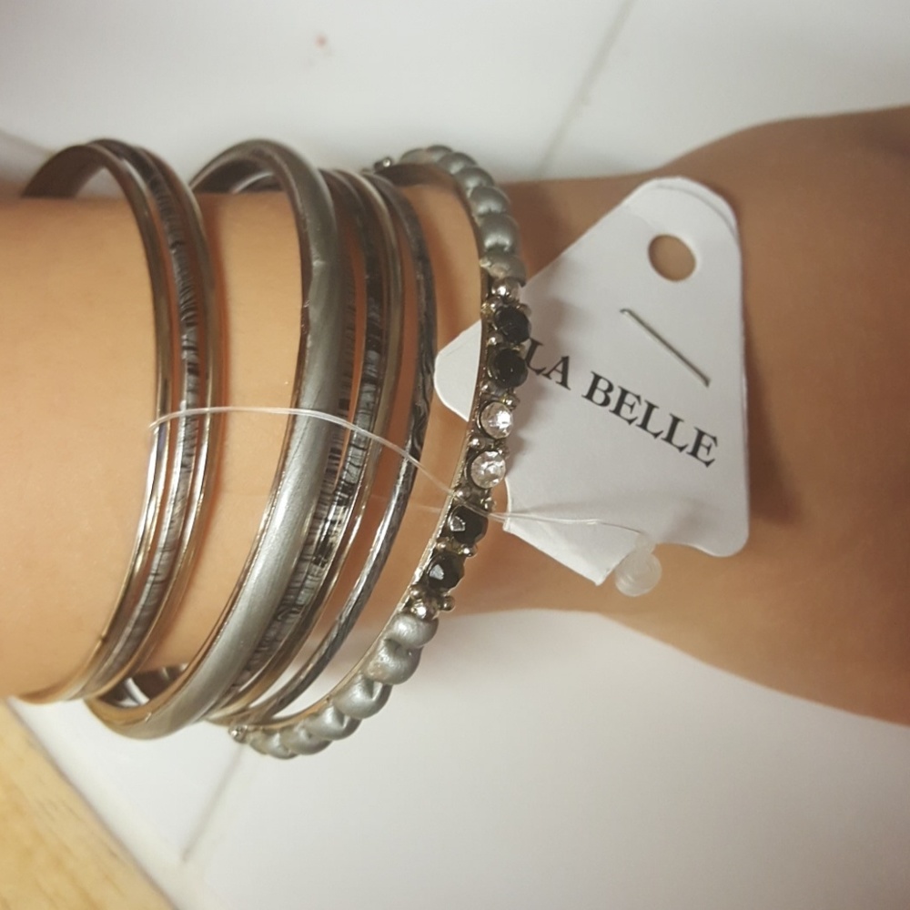 La Belle 9 Bangle bracelets set